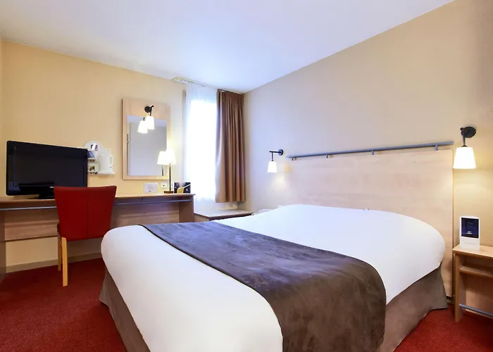 Hôtels près de l'Aéroport de Beauvais : Trouvez Votre Hébergement Idéal