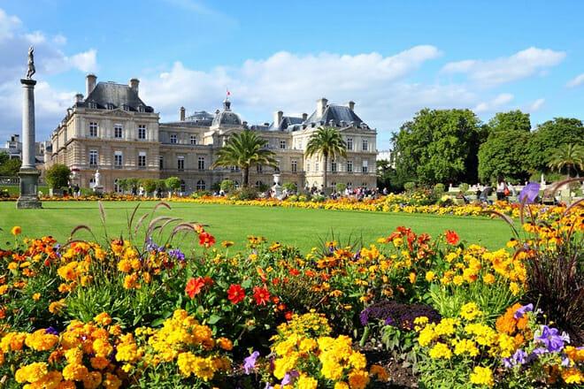 Luxembourg Gardens — Rue De Medicis